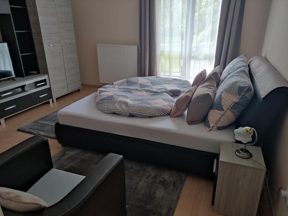 Zsanett Appartement Hévíz Extérieur photo
