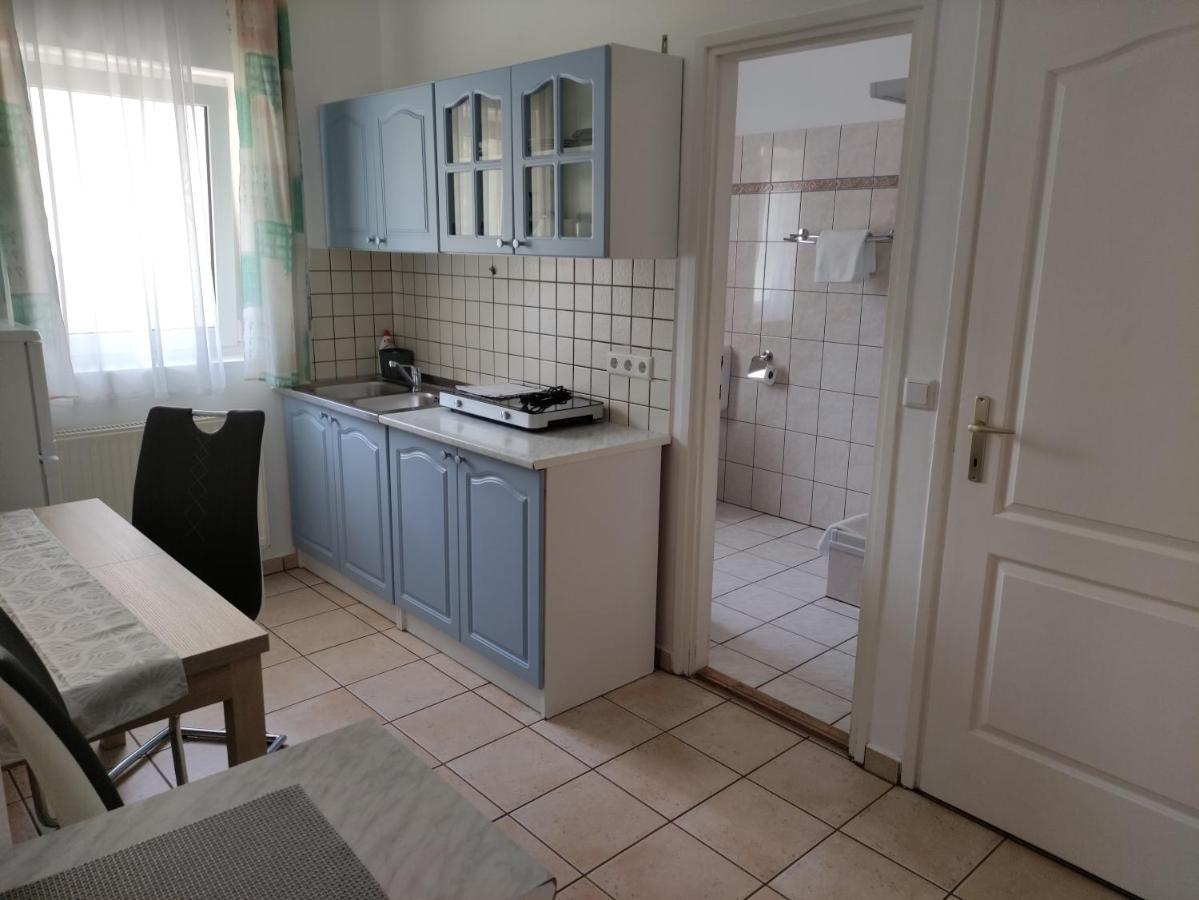 Zsanett Appartement Hévíz Extérieur photo