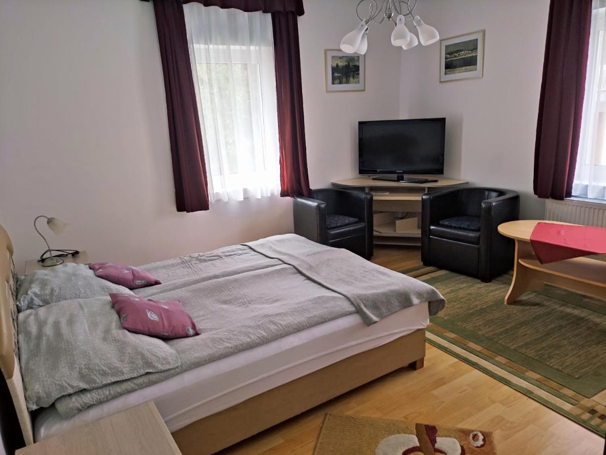 Zsanett Appartement Hévíz Extérieur photo
