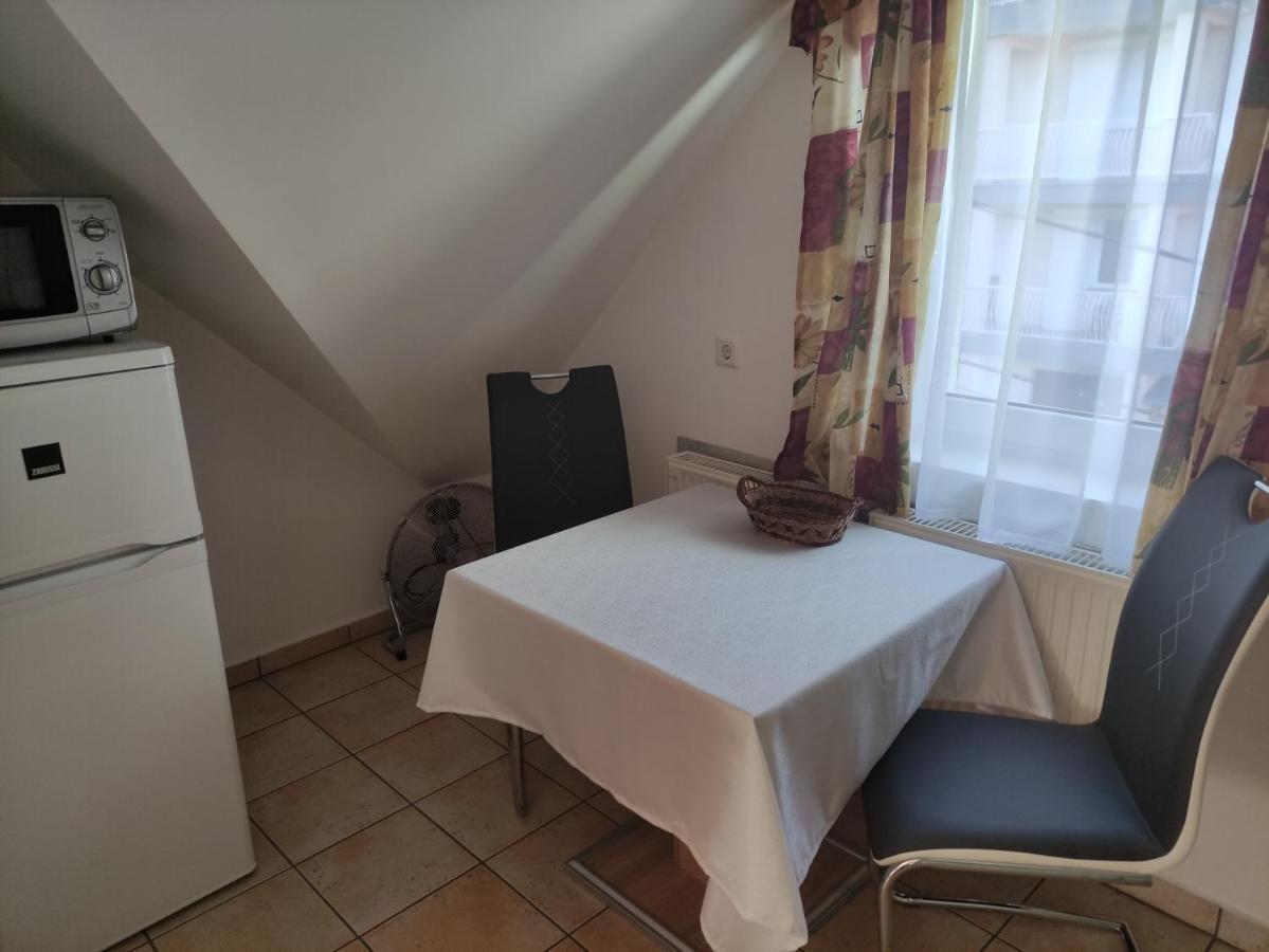 Zsanett Appartement Hévíz Extérieur photo